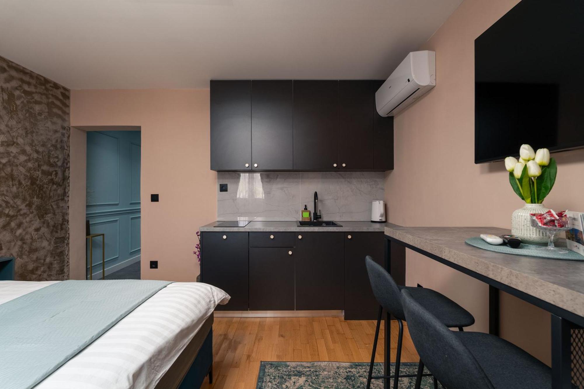 Sapphire Studio Apartment With Free Private Parking Dubrovnik Exteriör bild