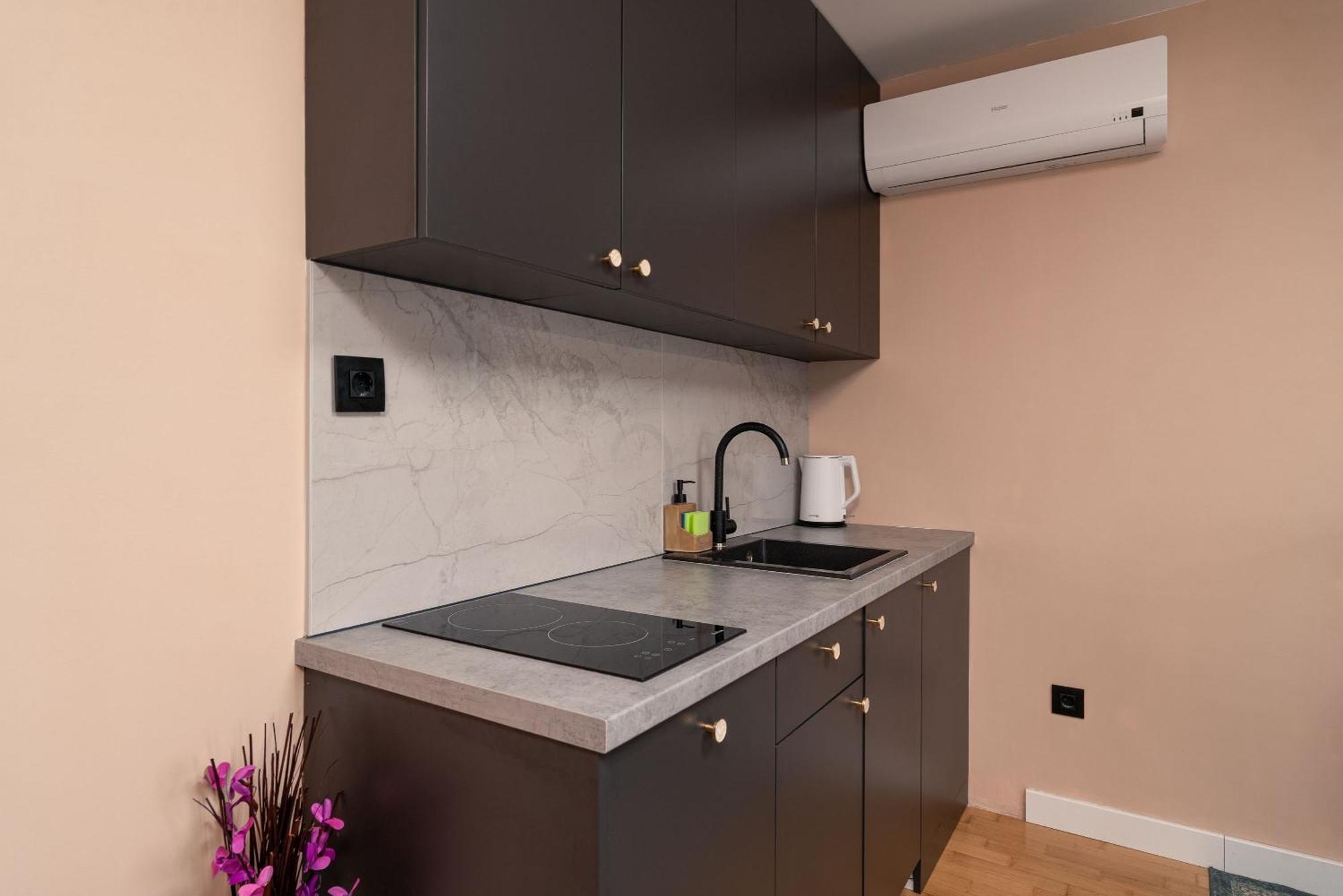 Sapphire Studio Apartment With Free Private Parking Dubrovnik Exteriör bild