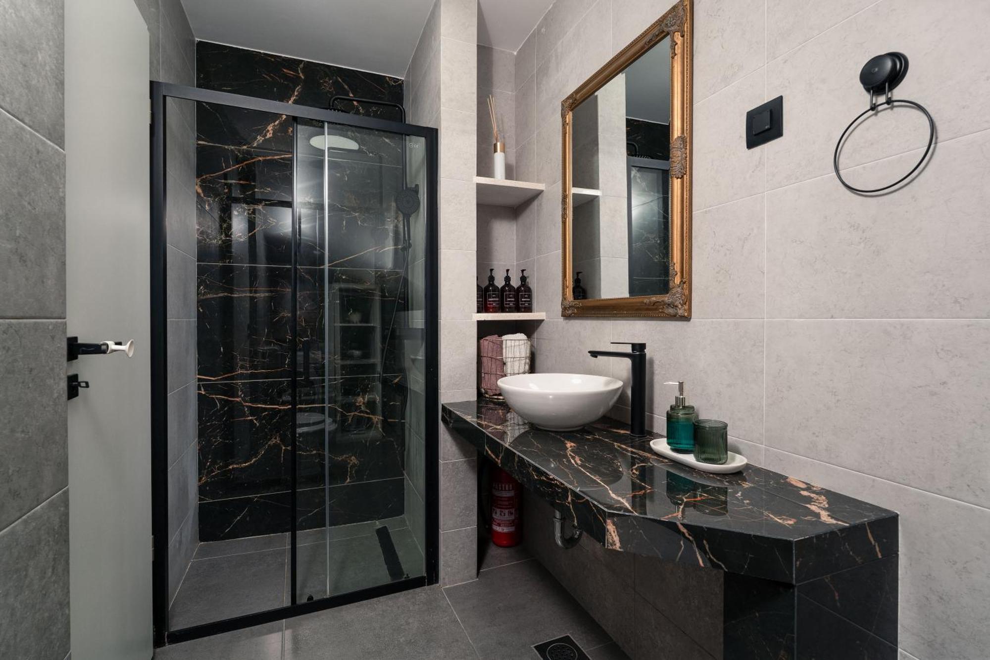Sapphire Studio Apartment With Free Private Parking Dubrovnik Exteriör bild
